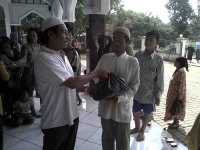 Tebar Sembako